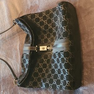 Authentic Vintage Gucci GG Jackie Black Shoulder Bag